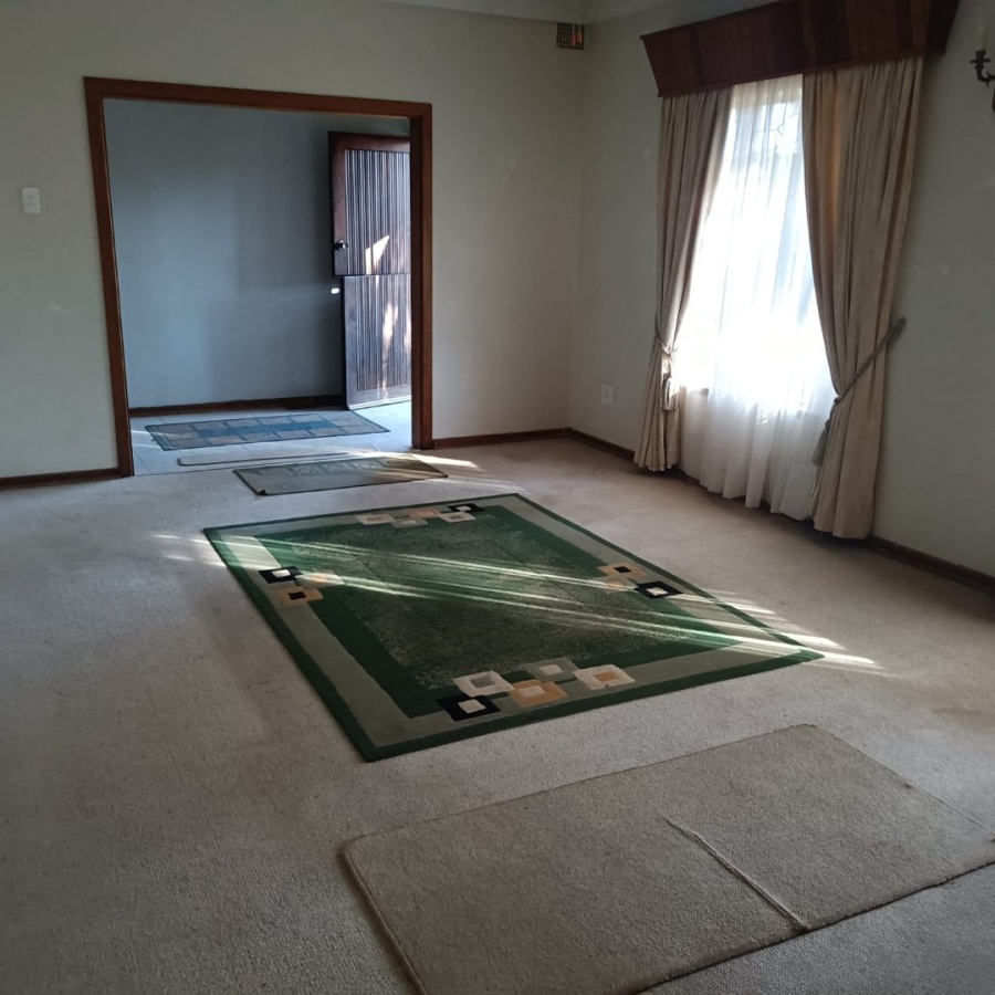 3 Bedroom Property for Sale in Wilkoppies North West